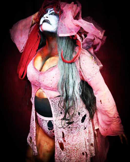 Su Yung Autographed 8x10 #4